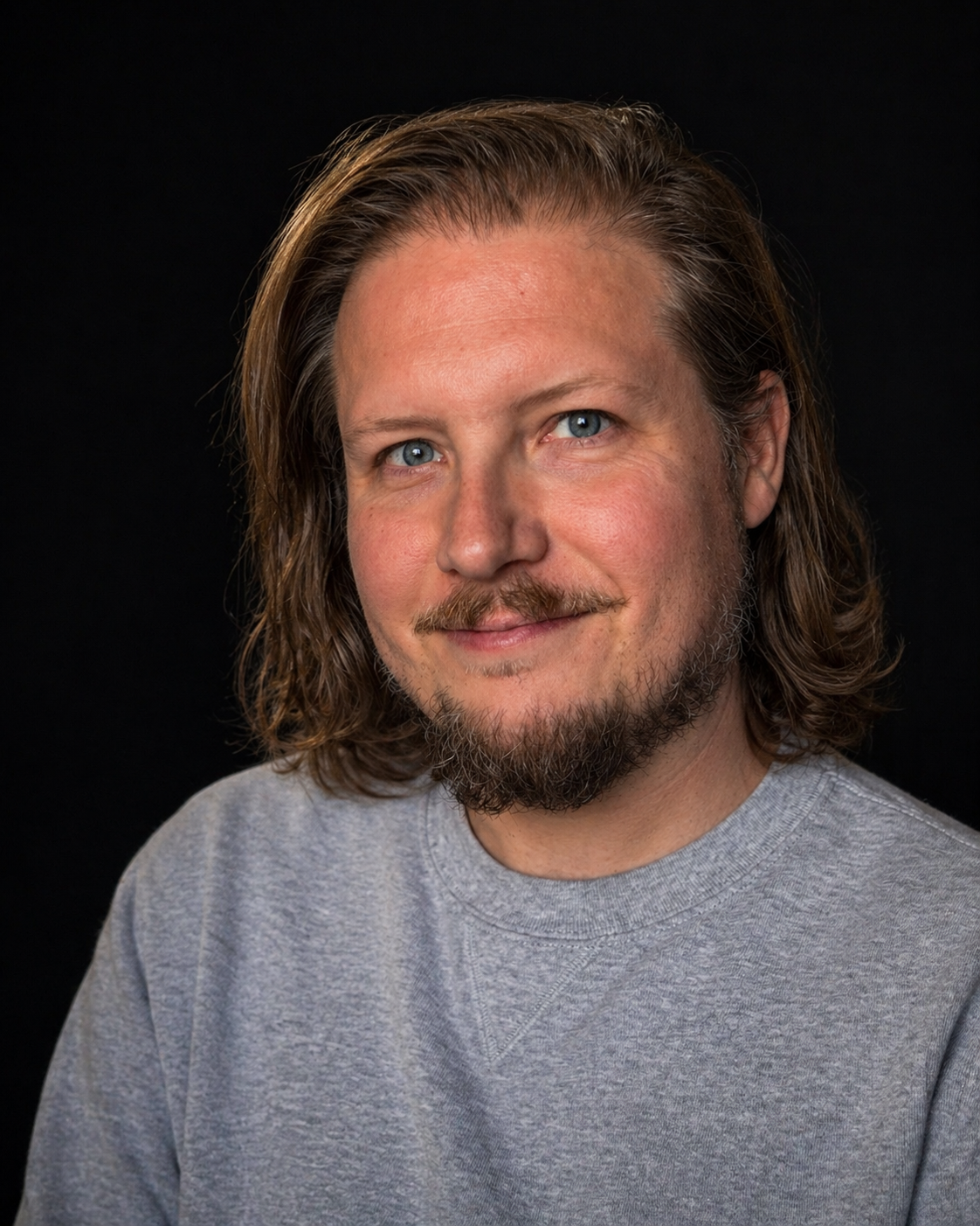 M.D. Scur author photo